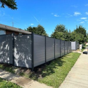 Horizontal-Chai-Grey-Vinyl-Fence-Vinyl-Fence-Toronto