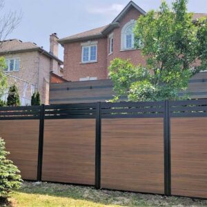 Horizontal-Wood-Grain-Vinyl-Fence-Panels
